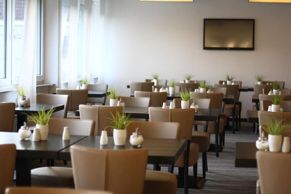 קרלסרוהה Zi Hotel מראה חיצוני תמונה