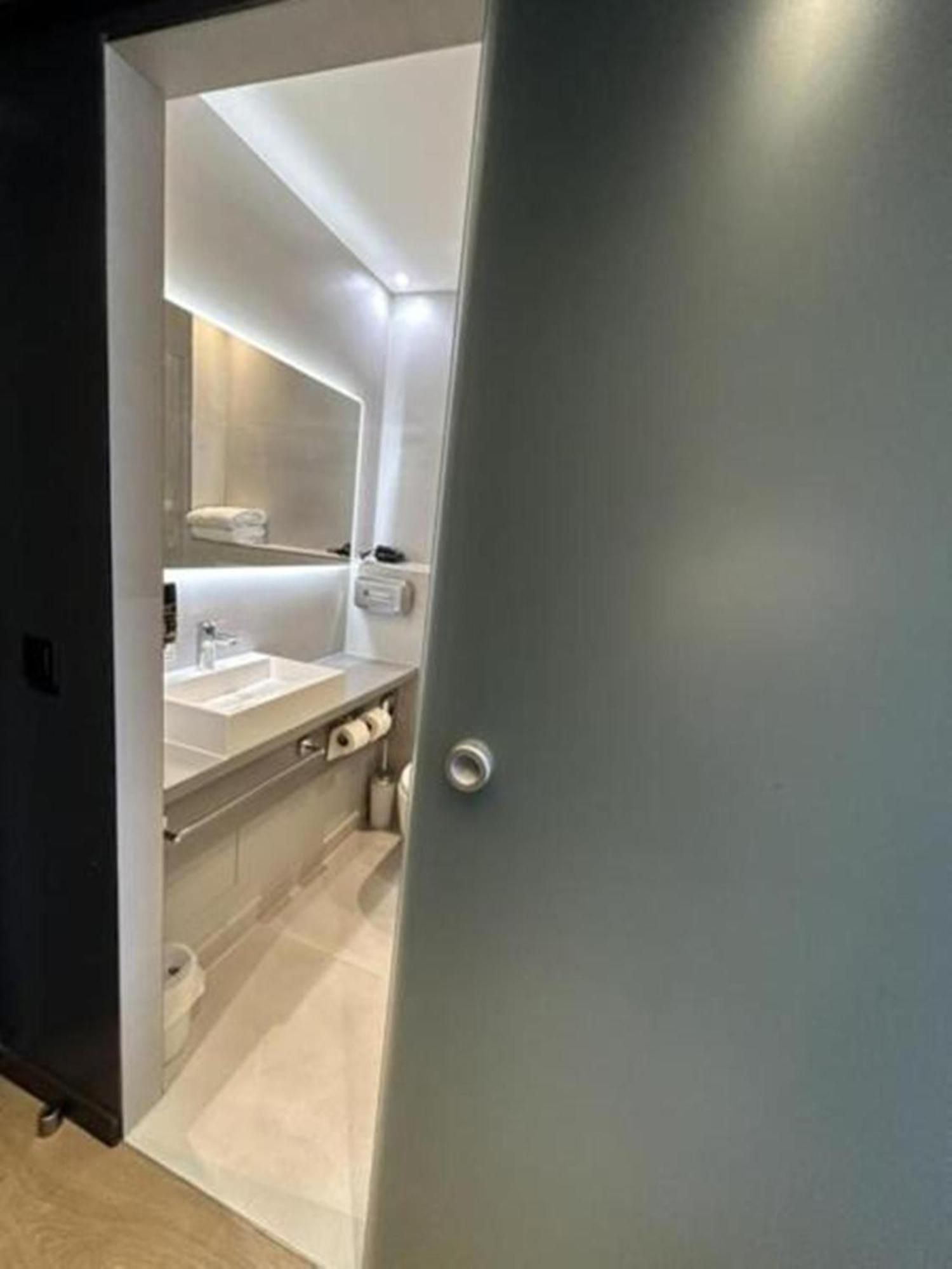 קרלסרוהה Zi Hotel מראה חיצוני תמונה